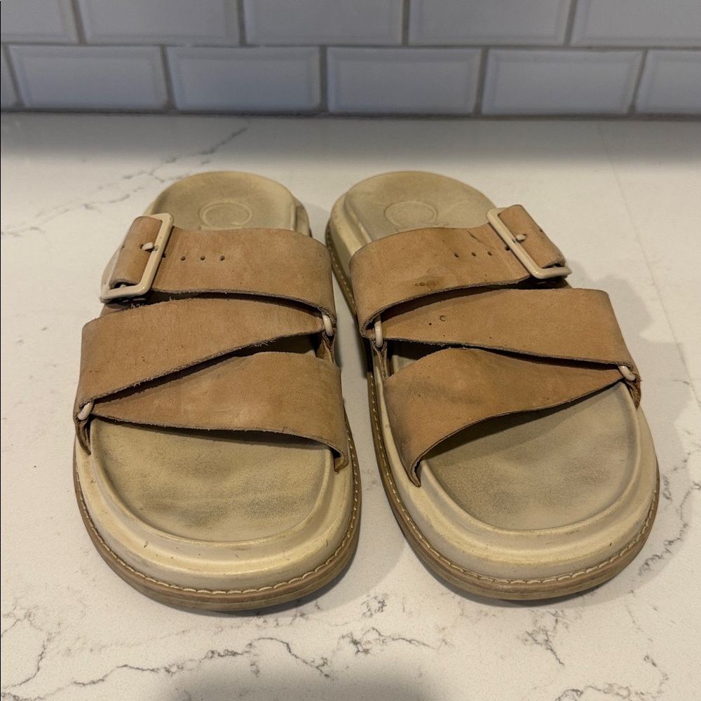 Tan Leather Chaco Sandal with Buckle